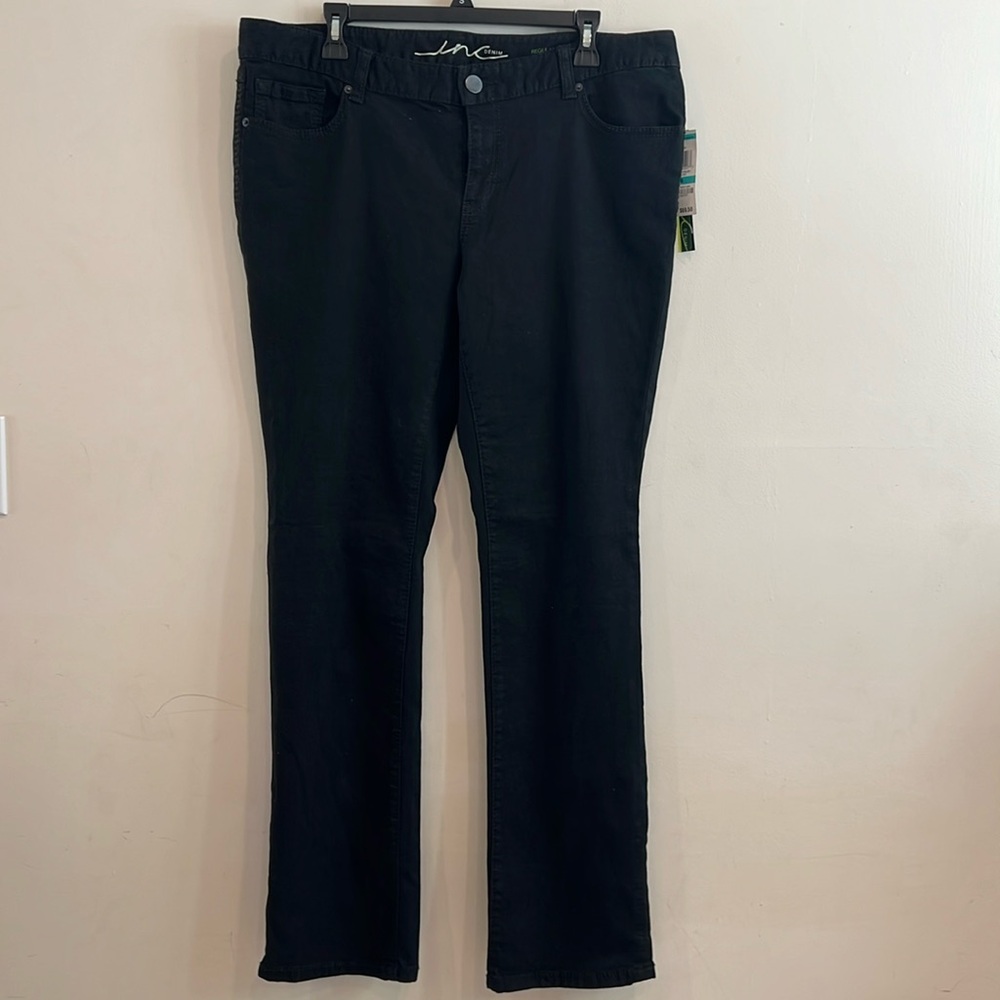 INC Black Denim Jeans Regular Fit Low Rise‎ Straight Leg. Size 16 NWT